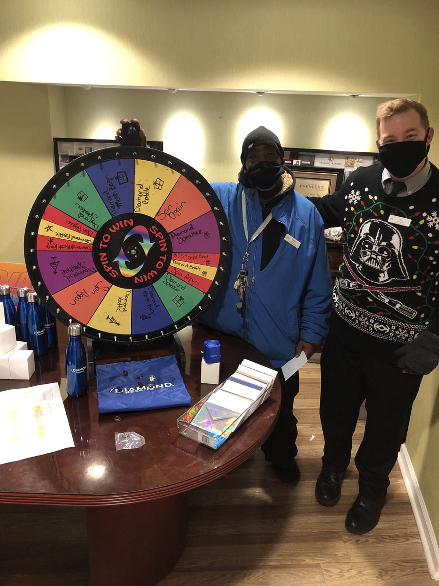 VicMcGo's tweet photo. DIAMOND RESORTS VACATION ALL-STARS!! The best part of the week- spinning the ALL-STAR PRIZE WHEEL!! #DiamondEliteStatus #OneTeamVA https://t.co/tfMnHo1mXJ