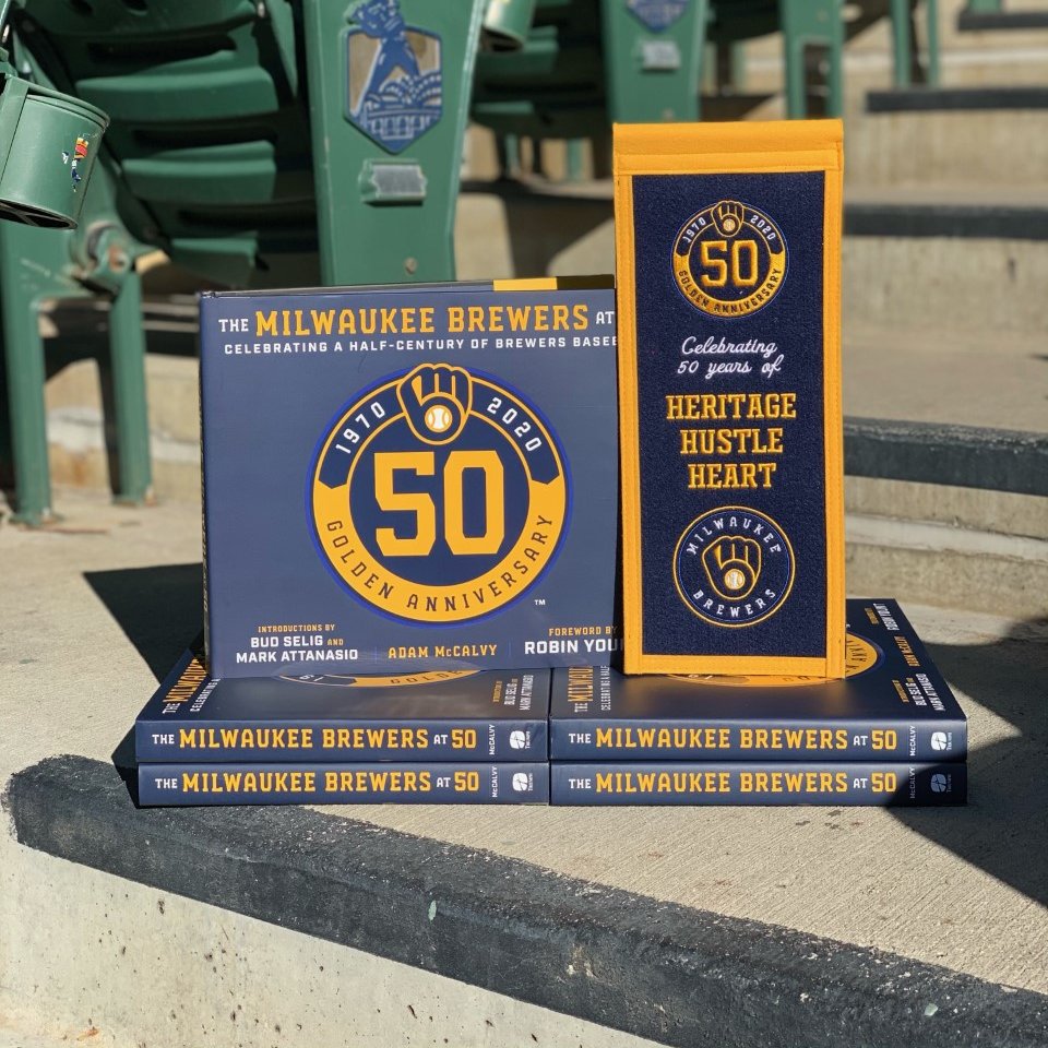 Brewers's tweet image. We’re giving away a free copy of @AdamMcCalvy’s book “The Milwaukee Brewers at 50” -- signed by Robin Yount!

Retweet this post to be entered for a chance to win the signed book.

No purchase necessary. Enter by 11:59 p.m. CT on 12/18/2020. Official Rules: atmlb.com/34janXT