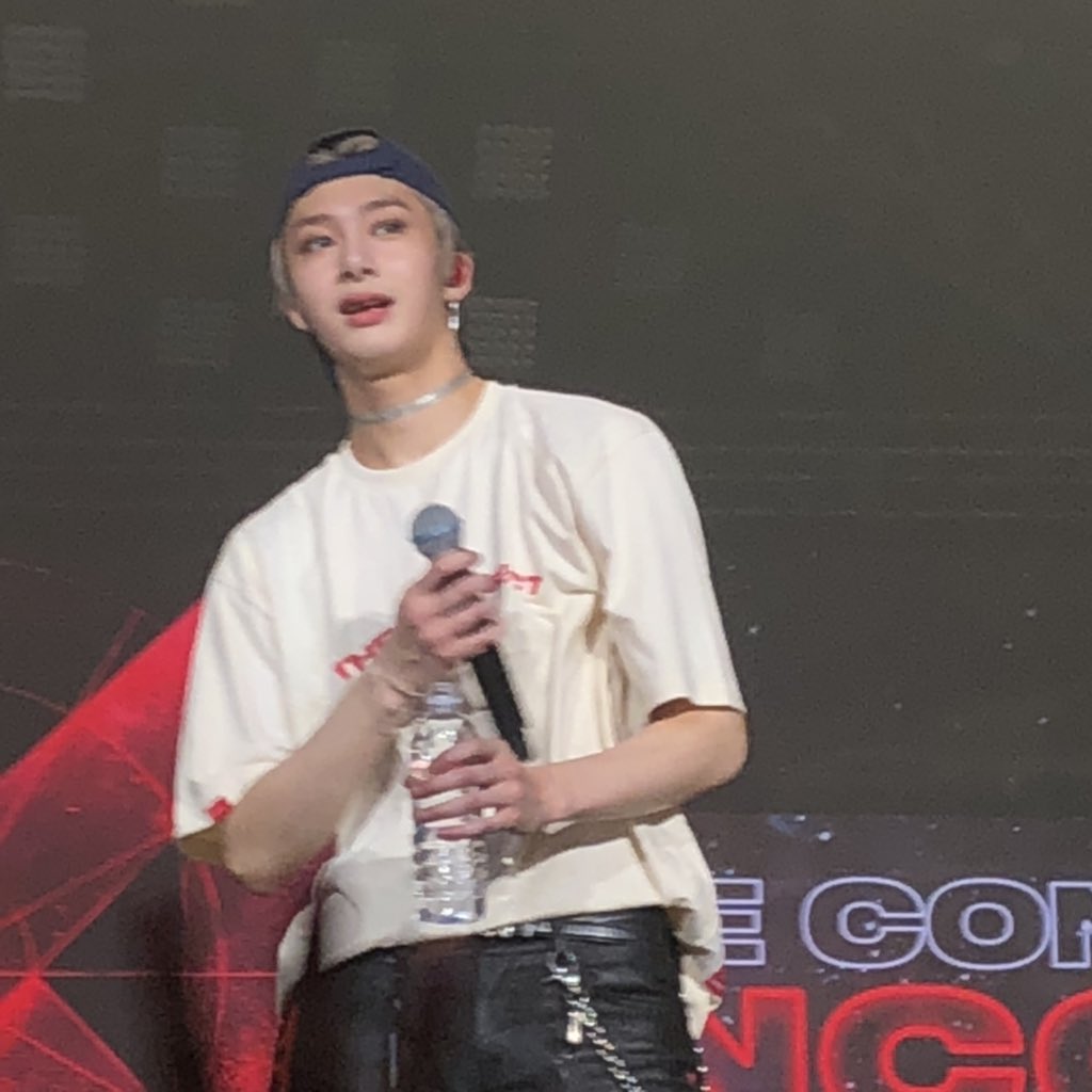 how chae Hyungwon looks in real life - a thread