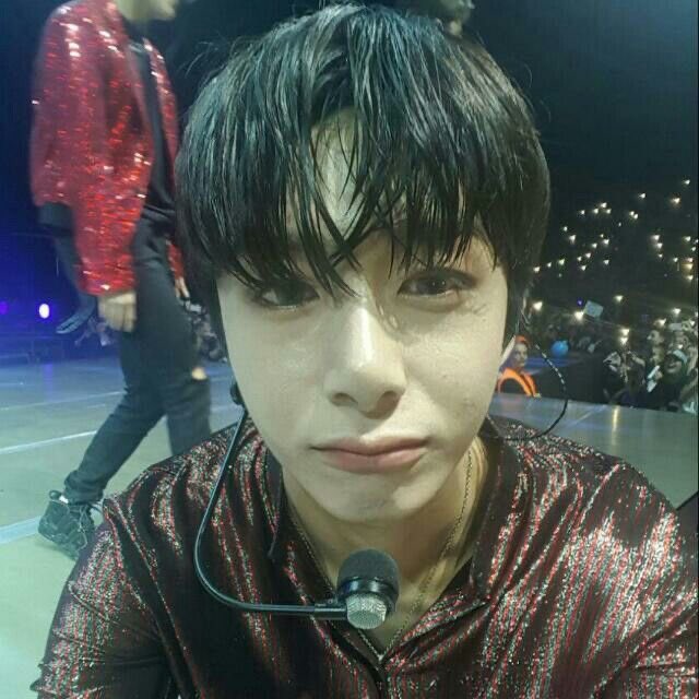 how chae Hyungwon looks in real life - a thread