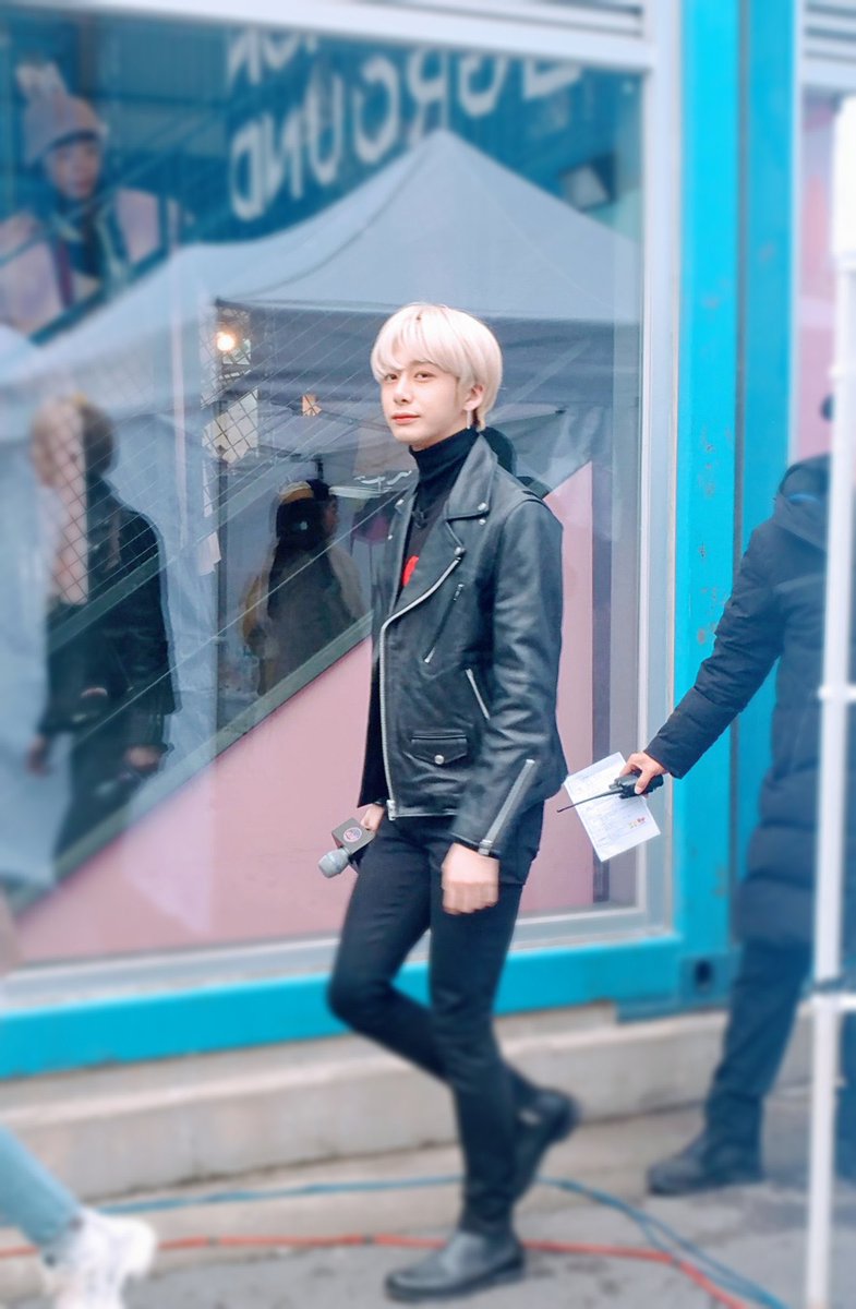 how chae Hyungwon looks in real life - a thread