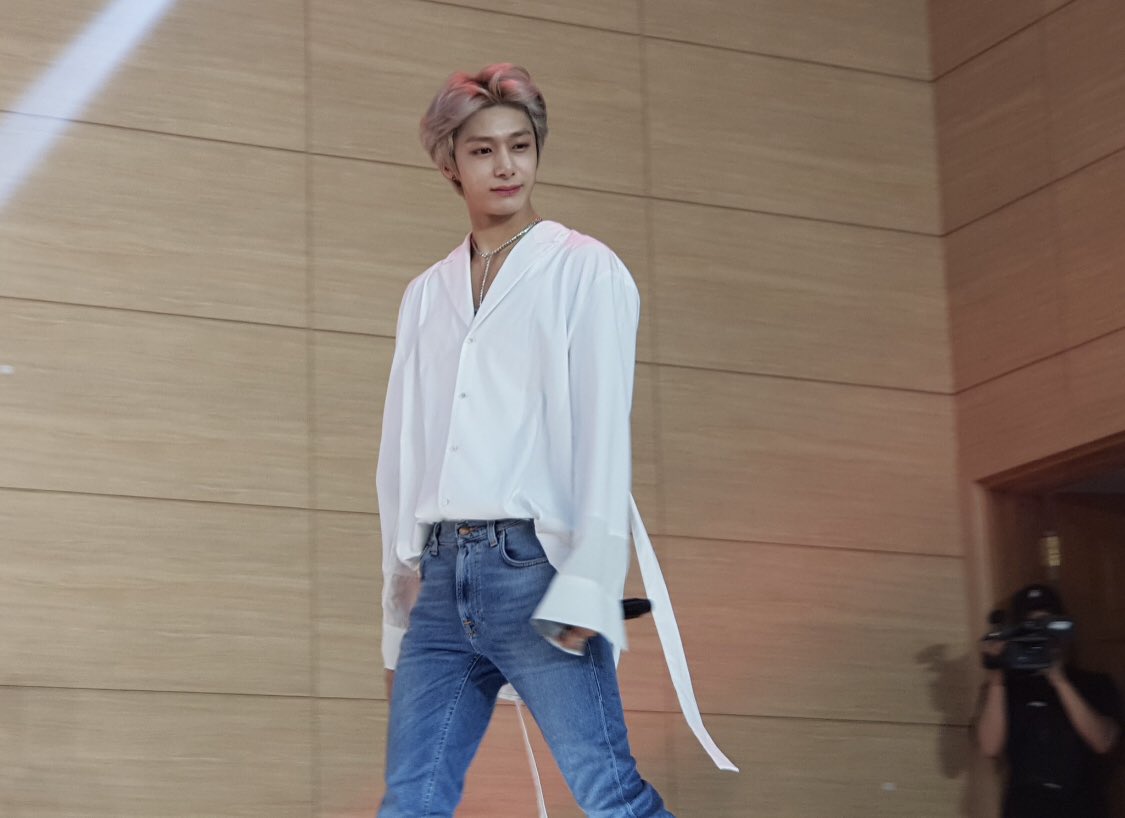 how chae Hyungwon looks in real life - a thread