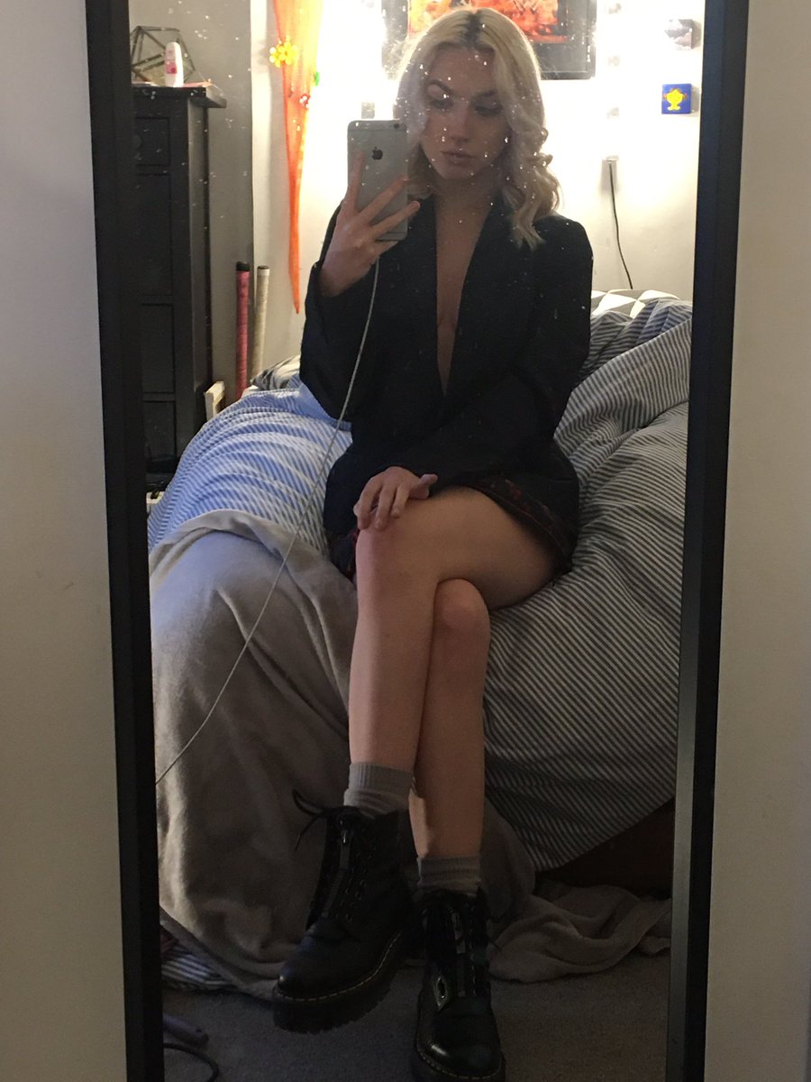 Freya🌯 tweet media