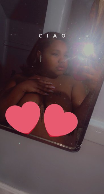 Goodmoanin https://t.co/ATADmkLs5h<a href="/tag/kisses"class="tags"><span>#kisses</span></a>