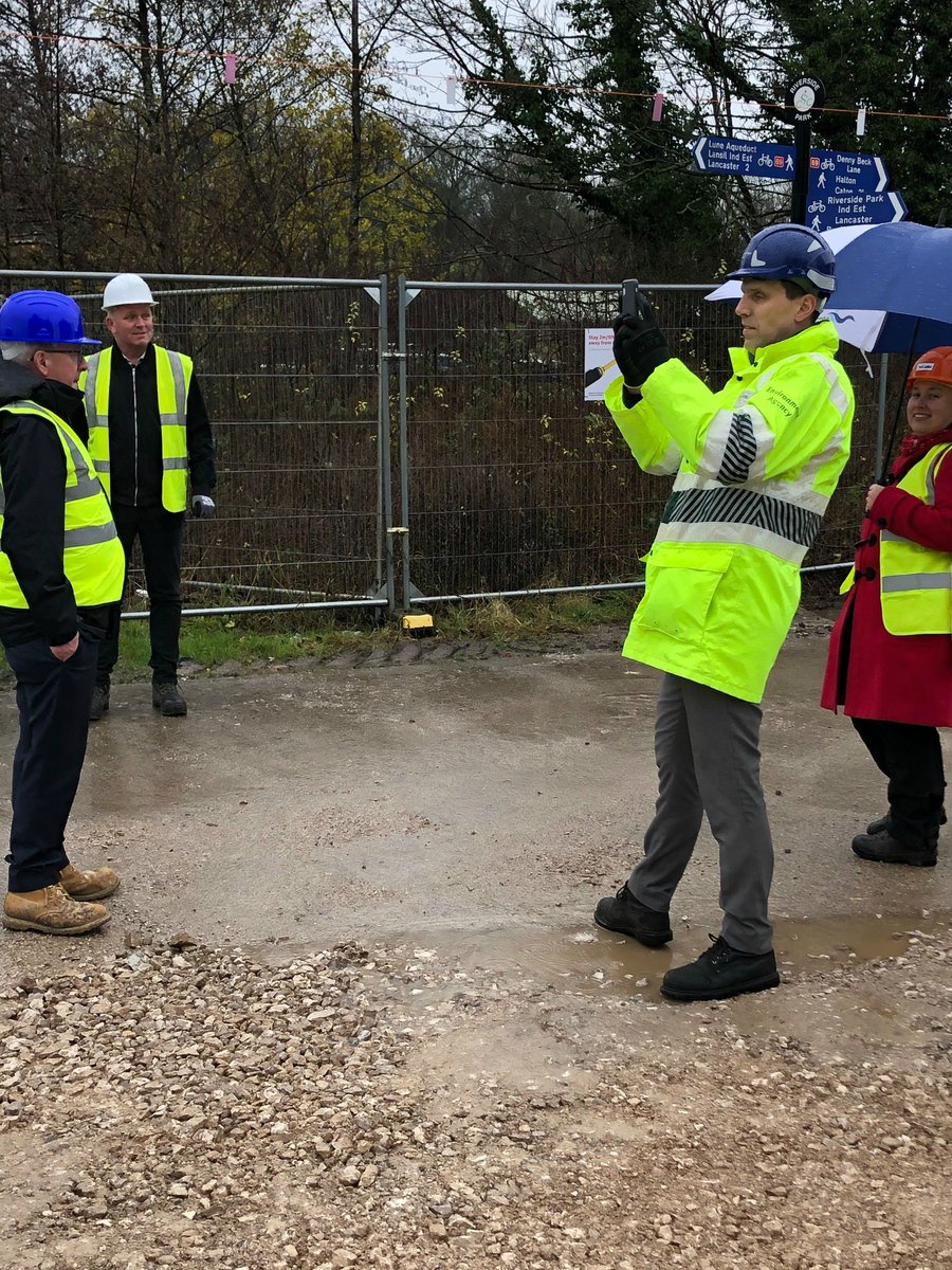EnvAgencyNW's tweet photo. In 2015 #StormDesmond & #StormEva caused devastating flooding in #Lancashire
In 2020 we are celebrating the defences in the Caton Road and Aldrens Lane areas of Lancaster reaching completion & better protecting more than 170 homes & 1,100 businesses ahead of winter this year! https://t.co/eFCurvqxZN