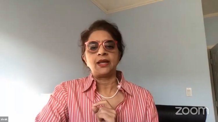 SDSNYouth's tweet image. "If not now, when will the global community give #education its priority?" @siva_kumari of @iborganization raises this question after pointing out the challenges facing the education sector during #COVID19.
#VYS2020 #Mission4point7 @SDG_Academy @UNSDSN @bankimooncentre