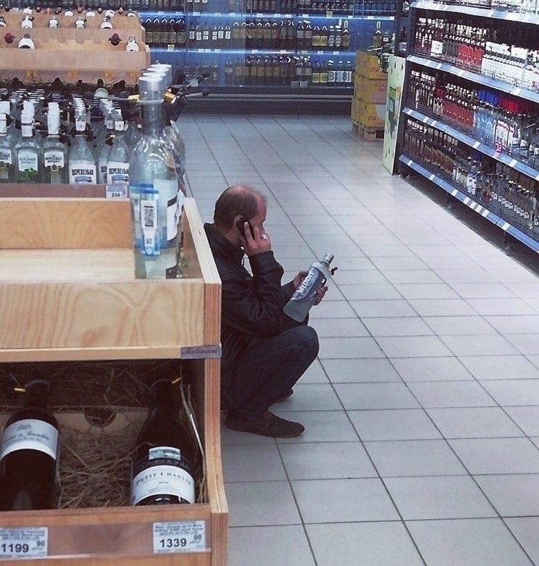 Russia's top diplomat  @Dpol_un receives instructions on how to spin the Navalny poisoning news