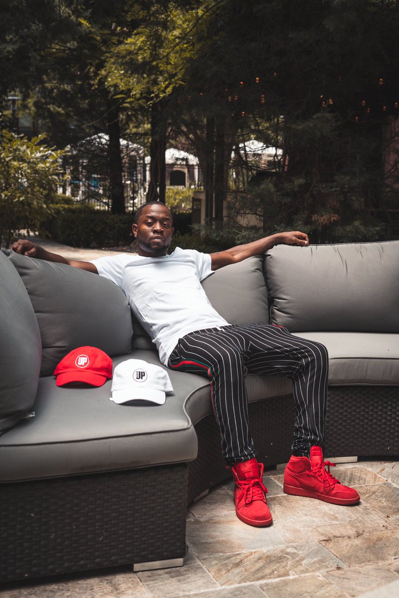 LifeATL_'s tweet image. “The mindset to succeed in ATLANTA is “Sink or Swim”, “Drip or Drown” and now “Stay Up or Down”. - @StayUpLife 🔥

#LifeATL APPROVED ✅