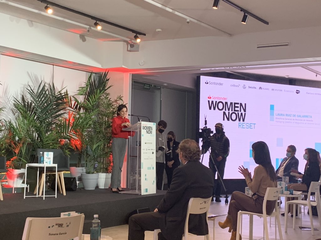 #SantanderWONReset Ha comenzado! Mañana no te pierdas el coloquio Innovación  y Liderazgo femenino a las 11.10h dentro de este foro.