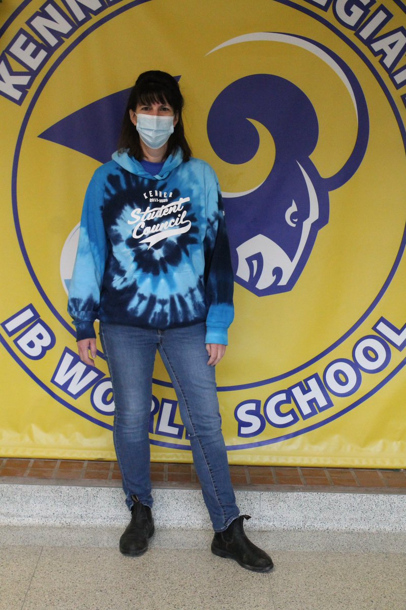 KCVISAC's tweet image. Kenner staff rocking the zoomer look! Kenner spirit days!