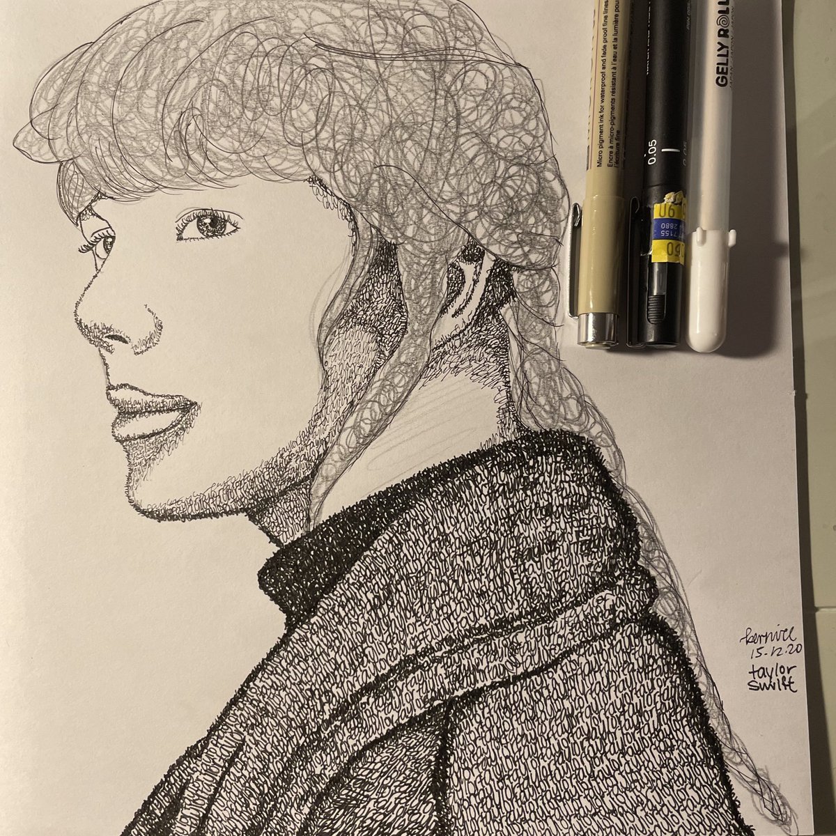 sanaxhyo's tweet image. YALL PLSSSS i’ve been wanting them ever since the first release:(((