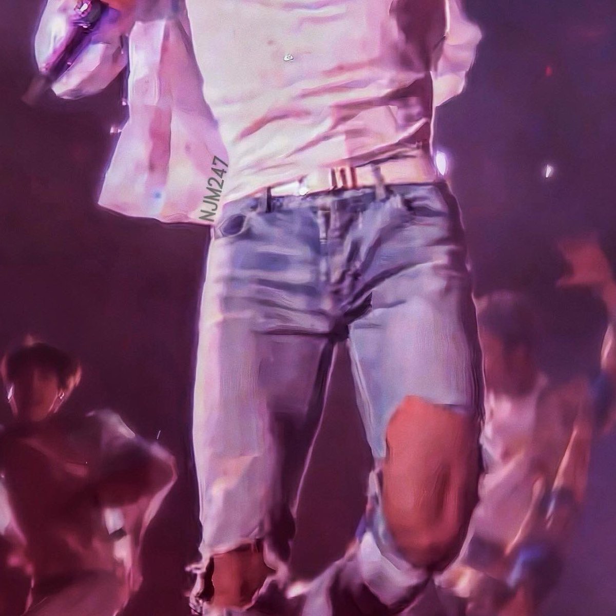 Jungkook        Minho          THIGHSa thread,,,