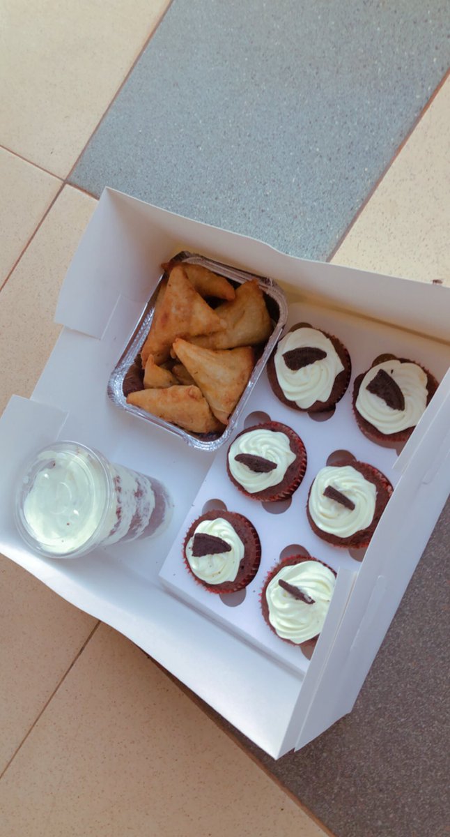Thebaker_'s tweet photo. Enjoyment platter 🤤 2600naira only 
📍kaduna pickup/delivery 
📞08131906583 https://t.co/7pnrS3cRnk
