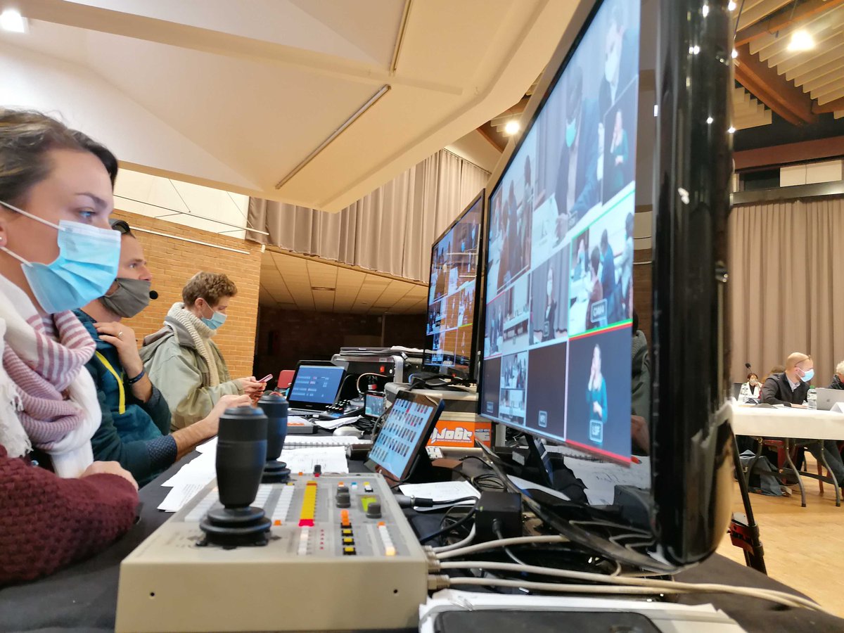 leloma91's tweet photo. 🔴 Demain soir, nos équipes seront de nouveau en tournage pour filmer et restransmettre en direct le conseil municipal de la Ville de Massy ! 🔴

#tournage #captation #multicam #live https://t.co/igplaBChFv
