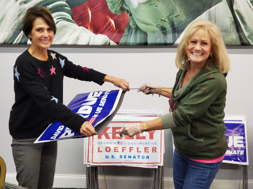 NFRW's tweet image. Sign production is important part of GOTV activities on the ground as @Perduesenate &amp;amp; @KLoeffler signs speak on their own! Thnx2 the hard working @GaFedRW as #NFRWarriors leading the way to #DefendGeorgia &amp;amp; #SaveAmerica @vtemple1776 @toddmr @GoGAGOPGO @georgiayr @GaRepublicans