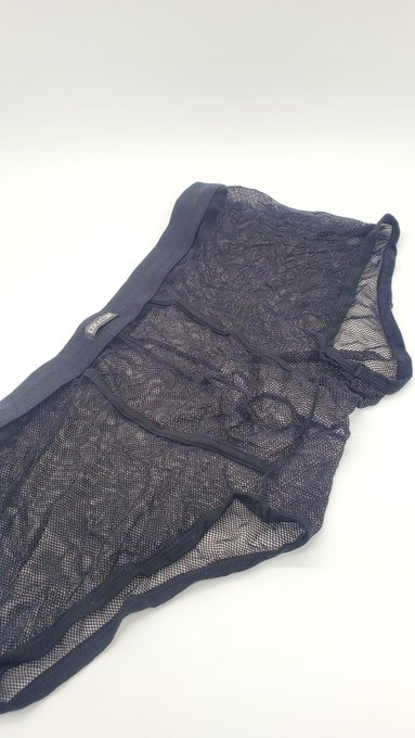 These are very similar to the previous black pair just a finer mesh to them.  Cum see more on my free