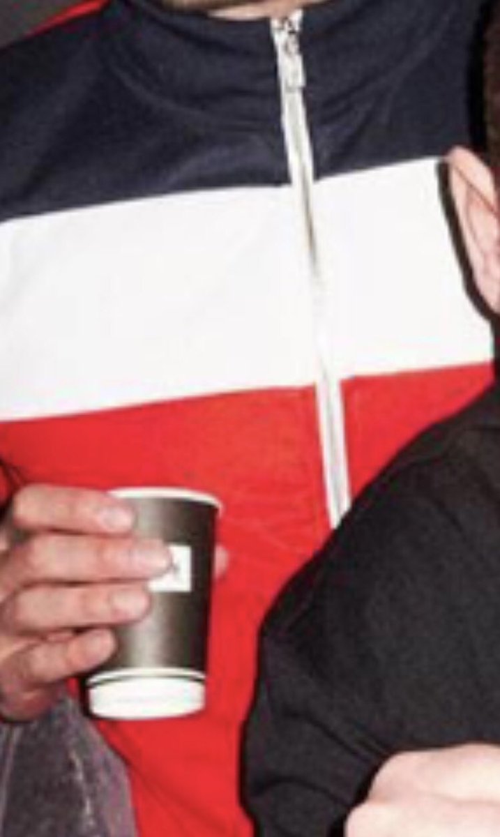 Bud på hvilket mærke det her tracksuit er fra? #twitterhjerne