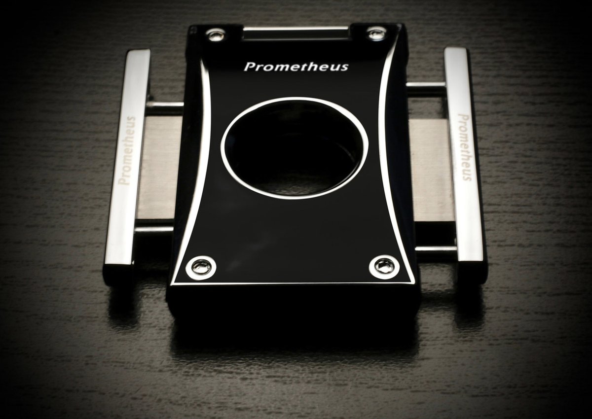 IN STOCK - Prometheus H Cutter

Introduced in 2010, Prometheus H Cutter is another time-tested product from Prometheus. The button on the top releases stainless steel double blades. Available in core designs and numbered limited edition pieces. Perfect for the holidays!