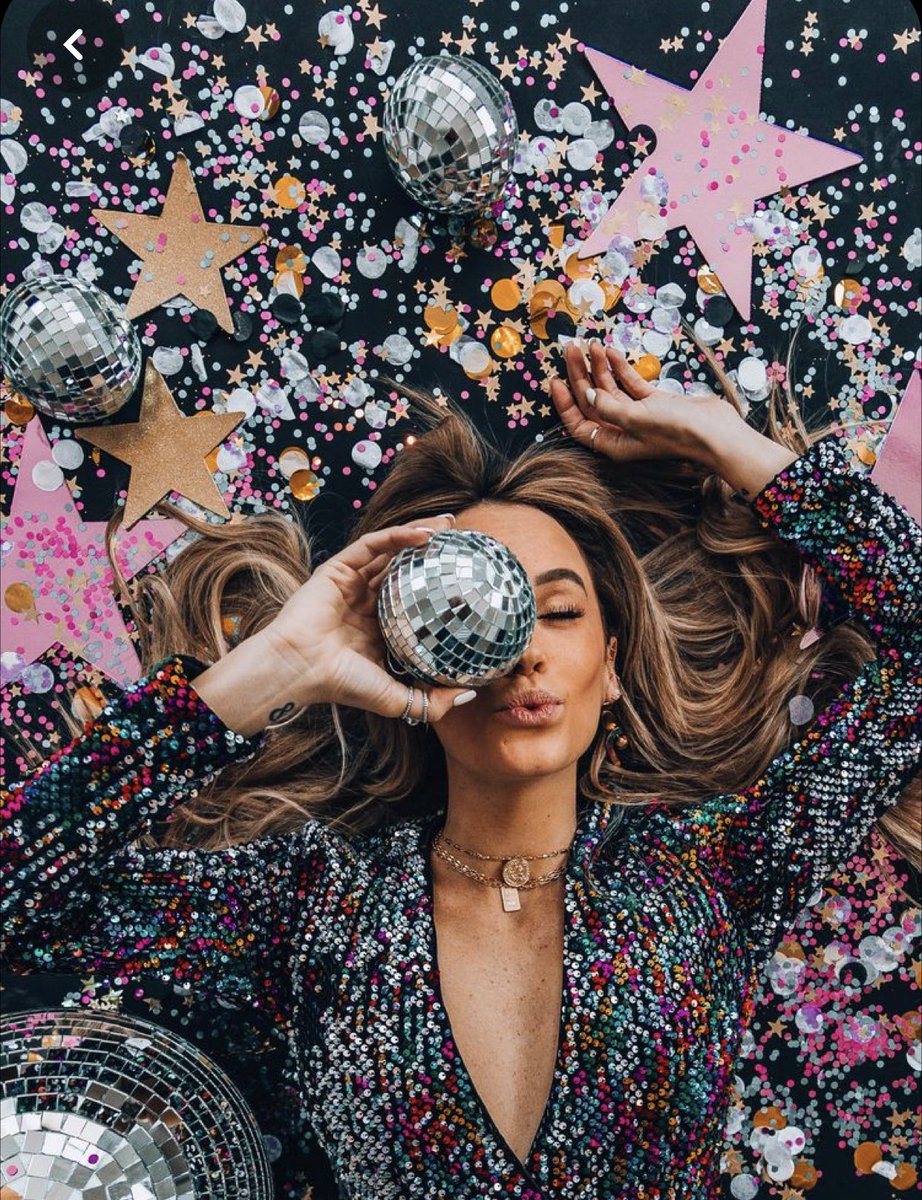 presleygroce's tweet photo. Refresh your Pinterest 4 times and the first pic is your aesthetic https://t.co/FKn91bqPft