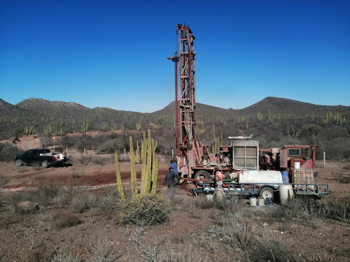 rafarenteria11's tweet photo. Arranca diputada Magdalena Uribe obras de agua potable en El Nuevo Colorado
https://t.co/IRWpvUmoIn
@MagdaUribe22 @PtCongreso @ramon_flores_ @ptsonoraoficial @PTSonora @ramirezvaldez https://t.co/oJsYWaTg57