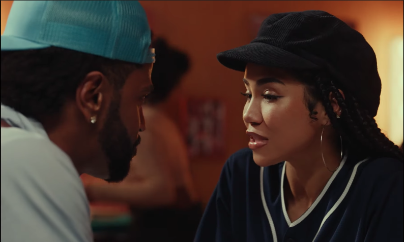 TheBuzzinBox's tweet photo. @BigSean Re-Enacts 90's classics in "Body Language" video. Watch Here: https://t.co/fcU7tU7nFI #BigSean #BodyLanguage https://t.co/Pl5CeVnxCN