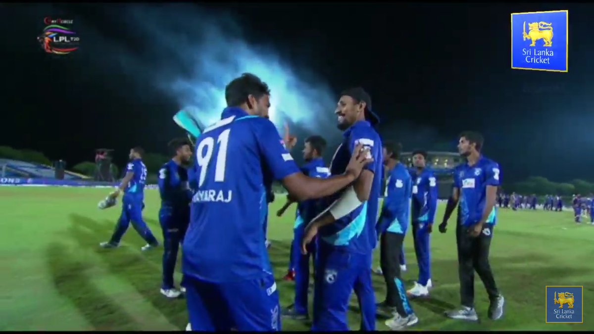 joshaph6's tweet photo. Galle Gladiators vs jaffnaStallions, Final
#JaffnaStallions
             won by 53 runs 
@cricketsrilanka https://t.co/6YH2JJTWac