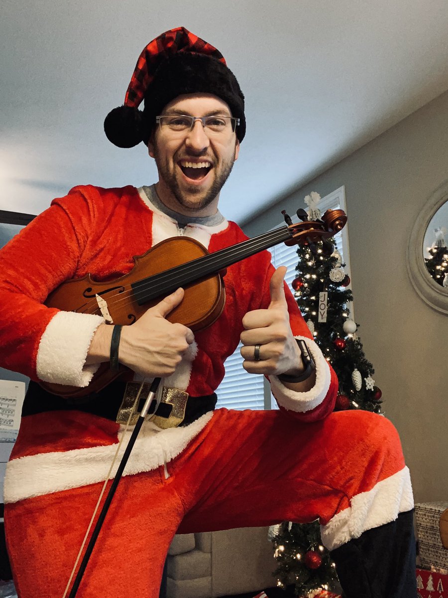 Celebrating the last week before winter break the right way. #StillLearning #GreenwellsElf #NTIWinterEdition <a href="/RamseyMS_JCPS/">Ramsey Middle School</a> <a href="/RamseyPrincipal/">Katie LaDuke</a>