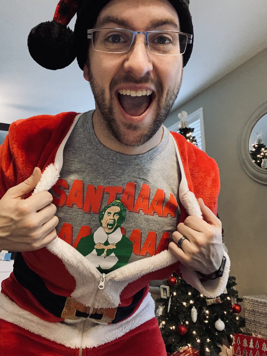 RamseyOrch's tweet photo. Celebrating the last week before winter break the right way. #StillLearning #GreenwellsElf #NTIWinterEdition @RamseyMS_JCPS @RamseyPrincipal https://t.co/gDWHv8hbc4