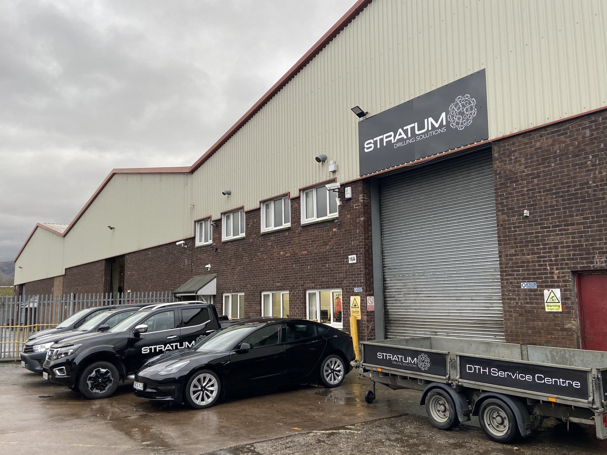 Our fleet in for the first time together for some checks before the Christmas break. They will be used throughout to service essential works taking place during the festive period 🎅🎄  #sales #service #support