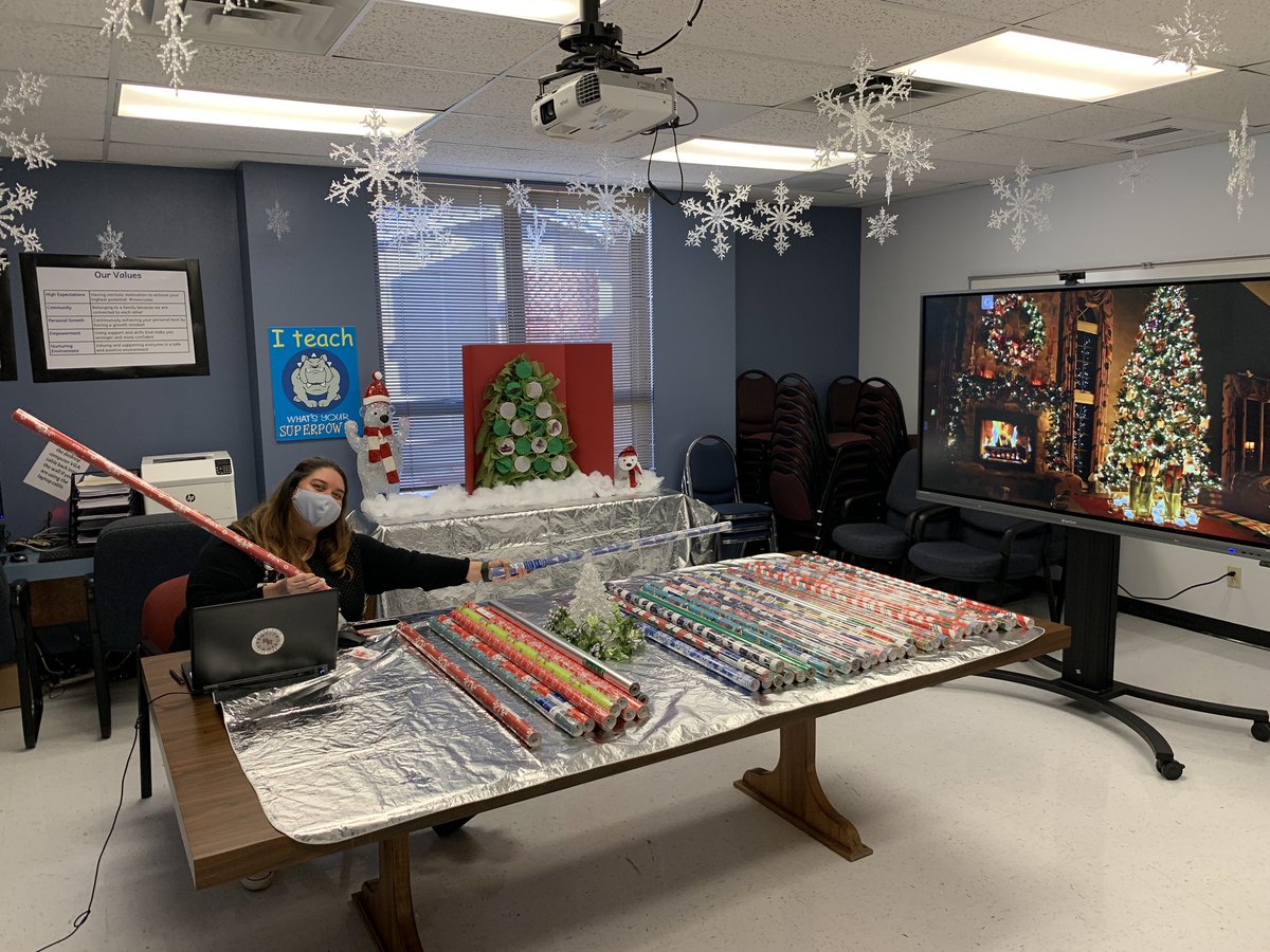 Stephanie Cisneros tweet media