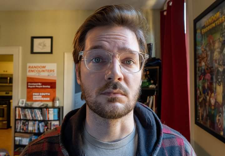 RegPeepsGaming's tweet photo. Birthday selfie but 2020 sucks so I will be remaining the same age for another year you are welcome to do the same. https://t.co/sAHKgF731S