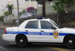 Honolulu police investigating two armed robbery cases from Monday