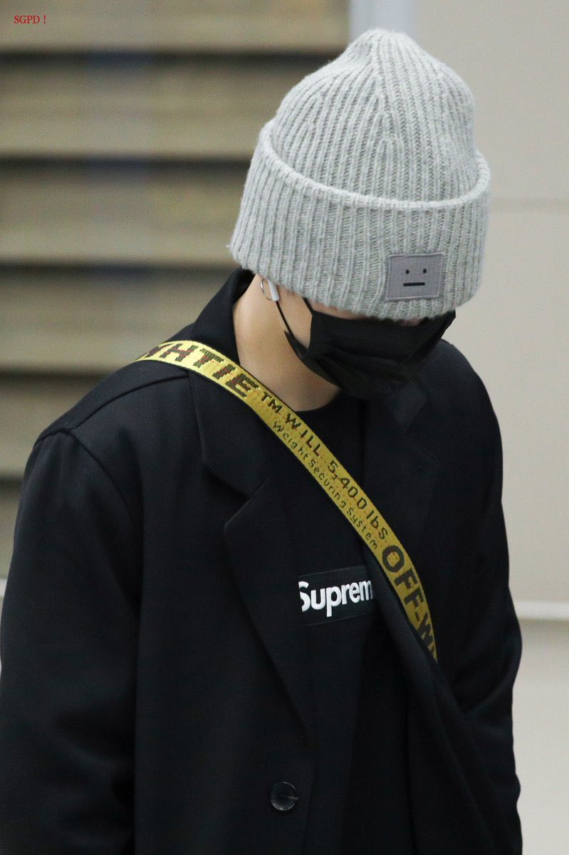yoongi’s fashion style - a detailed thread