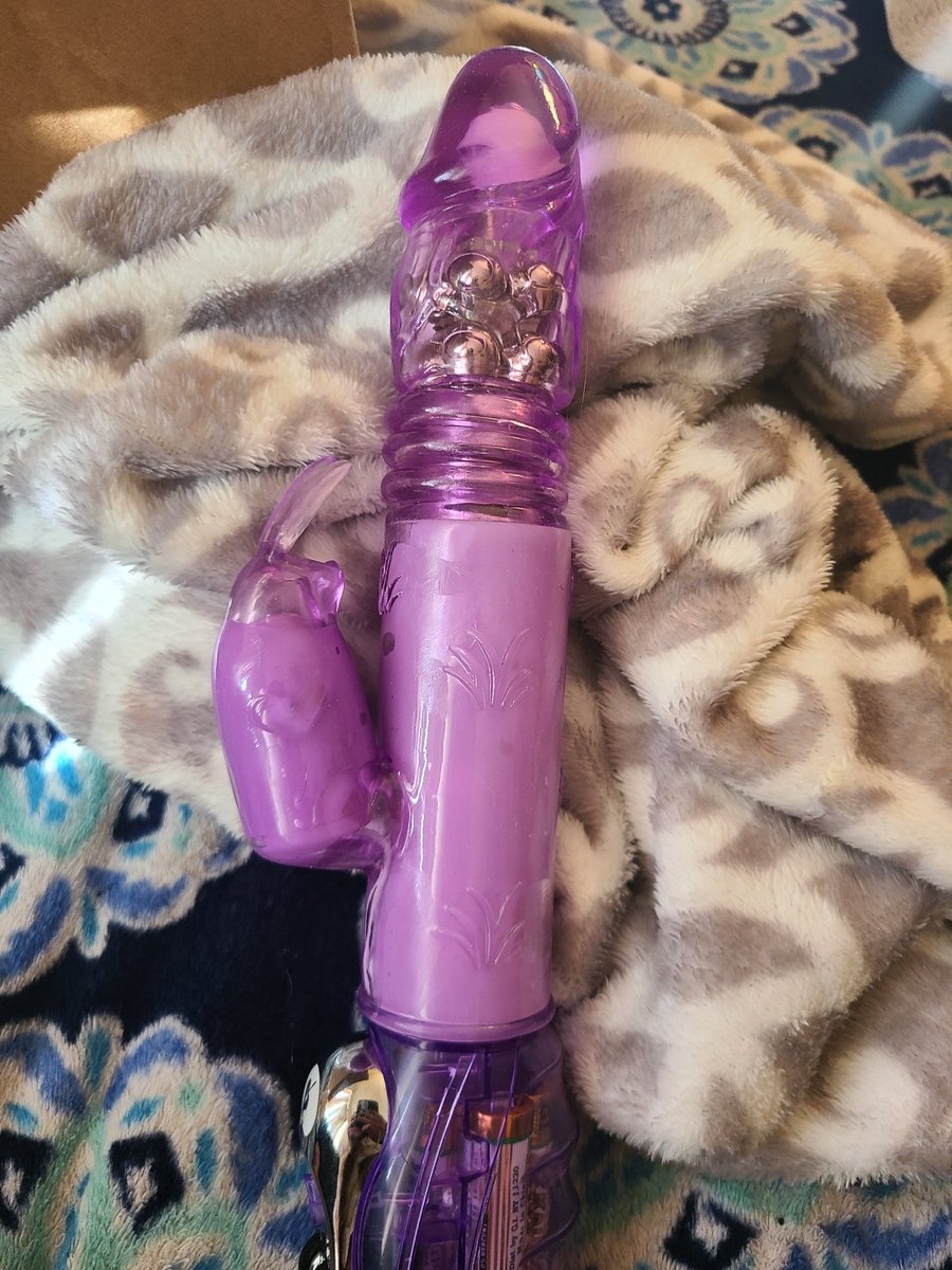 BrookeLittle898's tweet photo. So fantastic, so elastic! My eleven inch piece of plastic 😉 Rabbit ears between my thighs, your vibrations are so sublime. 
#onlyfans #onlyfansbusty #sellingcontent #buyingcontent #kinky #nasty https://t.co/EhfPfXbSWy