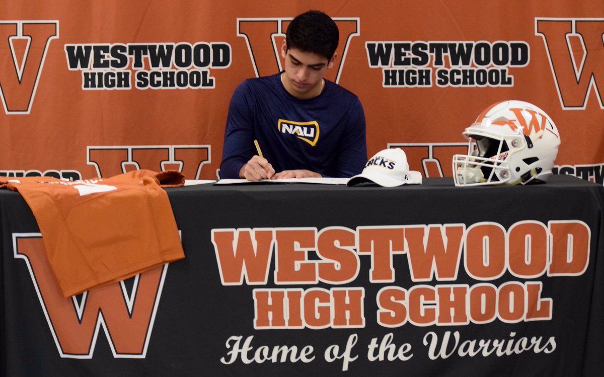 coach_awood's tweet photo. Congrats to @rj2martinez on signing with @NAU_Football @aaronpflugrad @CoachChrisBall   You are getting a person of great character and leadership. He also finished his career with almost 10,000 yds of offense and 96 TDs. @FlxAtx @WWarriorNation @RoundRockISD https://t.co/hjaw9yVyQC