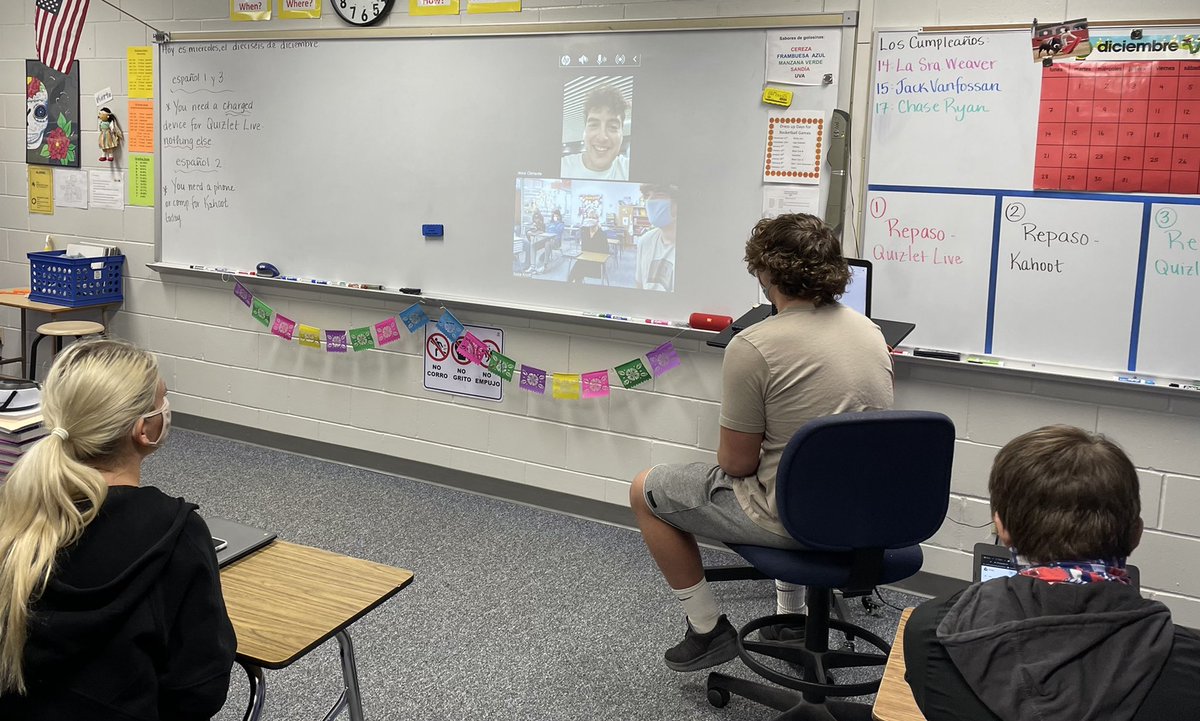 UHS Spanish & Ms. Knott’s Homeroom tweet media