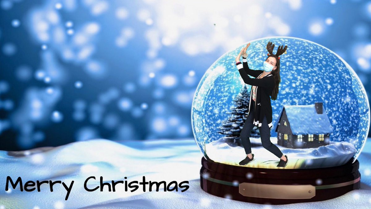 Ms_Ferguson14's tweet photo. GREEN SCREEN CHRISTMAS CARDS

I got my kiddos to make a Christmas card for their parents using the green screen. I obviously had to get in on the fun too 😂❄️☃️

@SMCDSB_CMA @SMCDSB https://t.co/Hy6ZrU6axM