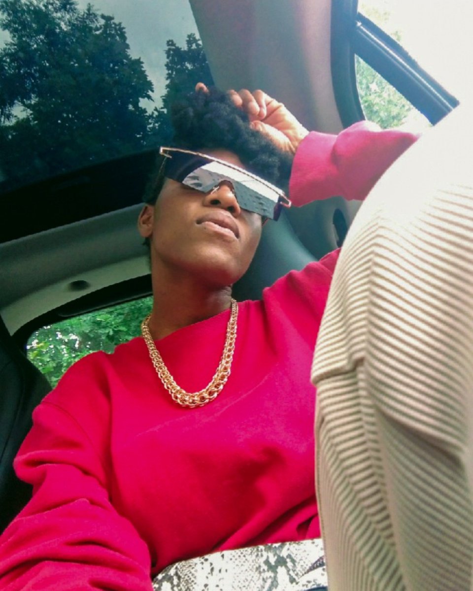 WaynettePosch's tweet photo. 🏎️🏎️🏎️🏎️
Sometimes slow and steady wins the race

#patienceisprogress 
#sittinginacar #red
#waynette #🏎💨 https://t.co/KBXrlY1wgk