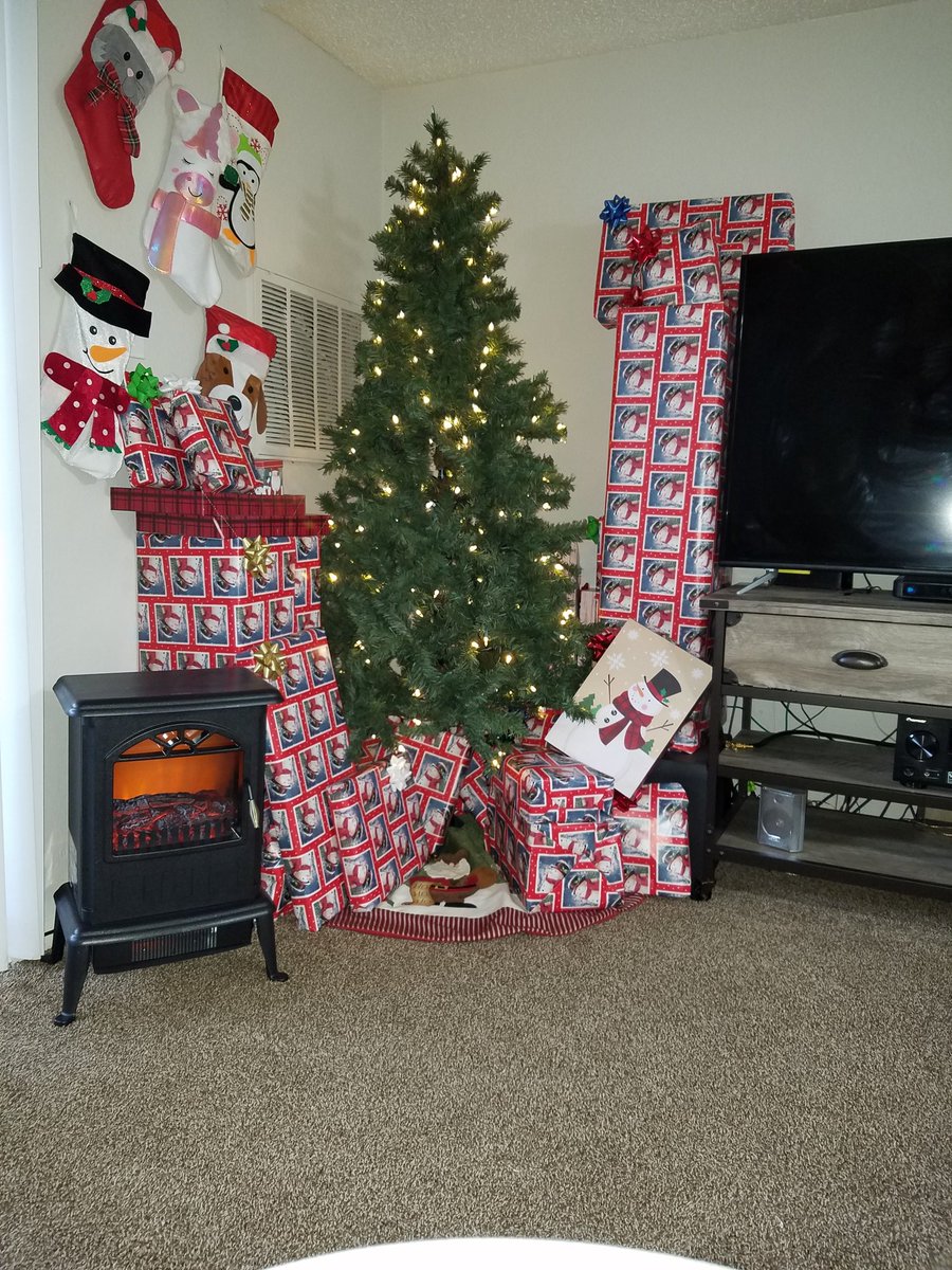 Jarvis Elder (@elder_jarvis) on Twitter photo Happy Holidays To Everyone <a href="/TonySmith4Sales/">Tony Smith</a> <a href="/BamaCruzin/">Kelz</a> @BirminghamDMDR @AbrielleDMDR <a href="/Greg_RodgersAM/">Greg Rodgers</a> <a href="/carawfields/">Cara Fields</a> <a href="/mrscorporate/">Mrs Corporate</a> <a href="/anthonyetuggle/">Anthony E. Tuggle</a> <a href="/Gwen1Hend/">GwenWinSquad</a> <a href="/TeamLBias/">LaTosha Bias</a> <a href="/LaKeshiaShine/">WeShineTogether</a> @BJTaylor_5 Happy Holidays To Everyone <a href="/TonySmith4Sales/">Tony Smith</a> <a href="/BamaCruzin/">Kelz</a> @BirminghamDMDR @AbrielleDMDR <a href="/Greg_RodgersAM/">Greg Rodgers</a> <a href="/carawfields/">Cara Fields</a> <a href="/mrscorporate/">Mrs Corporate</a> <a href="/anthonyetuggle/">Anthony E. Tuggle</a> <a href="/Gwen1Hend/">GwenWinSquad</a> <a href="/TeamLBias/">LaTosha Bias</a> <a href="/LaKeshiaShine/">WeShineTogether</a> @BJTaylor_5