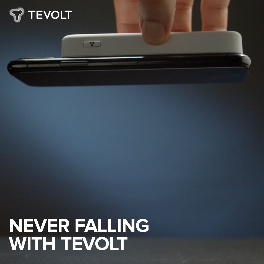 TevoltPlus's tweet image. Tevolt sticks to your iPhone and never drops!⁠
Support us at indiegogo.com/projects/tevolt⁠
Link in bio⁠
.
#powerbank #iphone #samsung #samsungpowerbank #iphonecharger #wirelesscharging #wirelesscharger #charger #fastcharging #battery #smartphones #mobileaccessories #design #gadget