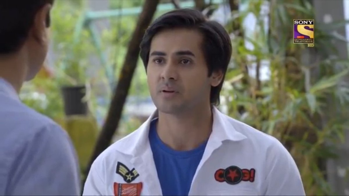 "Lekin ab mujhe pata chal chuka hai Naina apni family se zyada...aap aur aapki fam bhi nahi".Aage  #YehUnDinonKiBaatHai ne ehsas karaya pyar vo nahi jismei pyar ya parivar mei chuna jae, pyar vo hai jismei pyar aur parivar ke jod ko milakar ek khushal gharonda banaya jae.