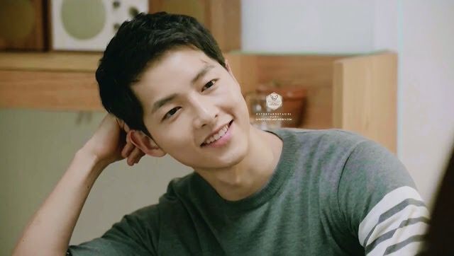 KdramaTiti's tweet photo. Jour 16 : De quel personnage aurais-tu pu tomber amoureux(se) ?

J'ai une préférence pour les gentils, avec un sourire tout doux 😛 #YooShiJin #ChaDoHyun #GongWooJin #SeoDaeYoung

#CalendrierAventDrama2020 https://t.co/CaBkUwrf1B