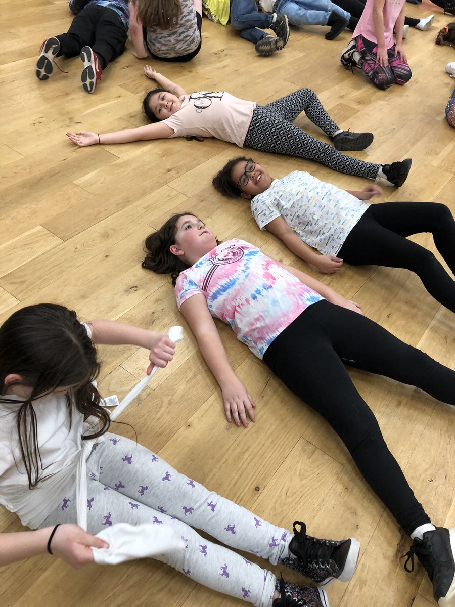 RRJMissHolmes's tweet photo. @RRJMissEllis @RosehillJuniors Before and after! https://t.co/2YEUR8rZKN