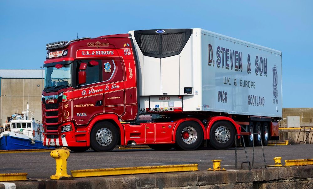 sustainable_4rt's tweet photo. D Steven &amp; Son equips new trailer with Vector HE 19 MT for improved sustainability and lower noise emissions

#Trailers #RefridgeratedTrailers #Fleet #Transport
https://t.co/kVjvDMqwSt https://t.co/Wv3vBWRSxU