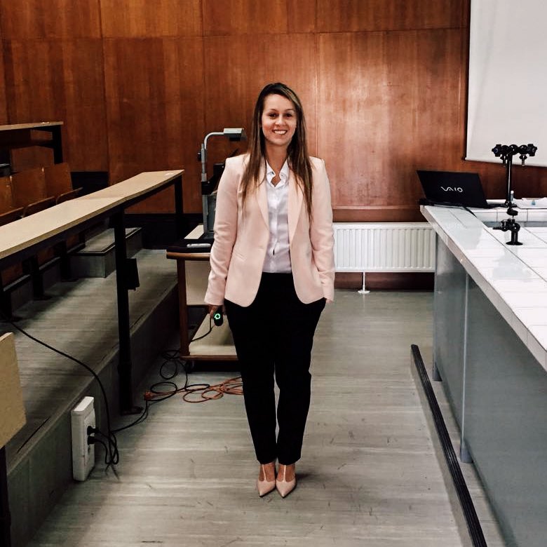 yosoylinagudelo's tweet photo. @CA_AstroComm I have a PH.D on engineering and design from Arts et Métiers Paristech, France. I developed a method to estimate the environmental impact on a product during the conceptual phase.
This is me 🙂 4 year ago a during my dissertation.
#DrJillBiden #PhDsAreDoctors https://t.co/dWu8gkkJkD