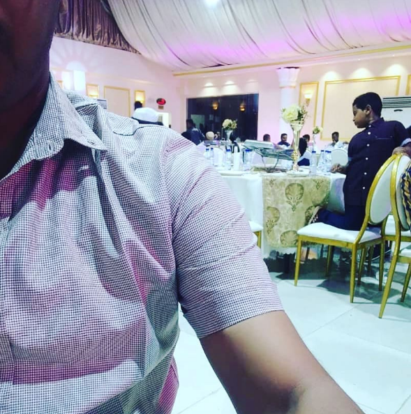 مرقت بدري عشان م أخطف الأضواء من العرسان #sexyah #onlyhalfafaceisenough