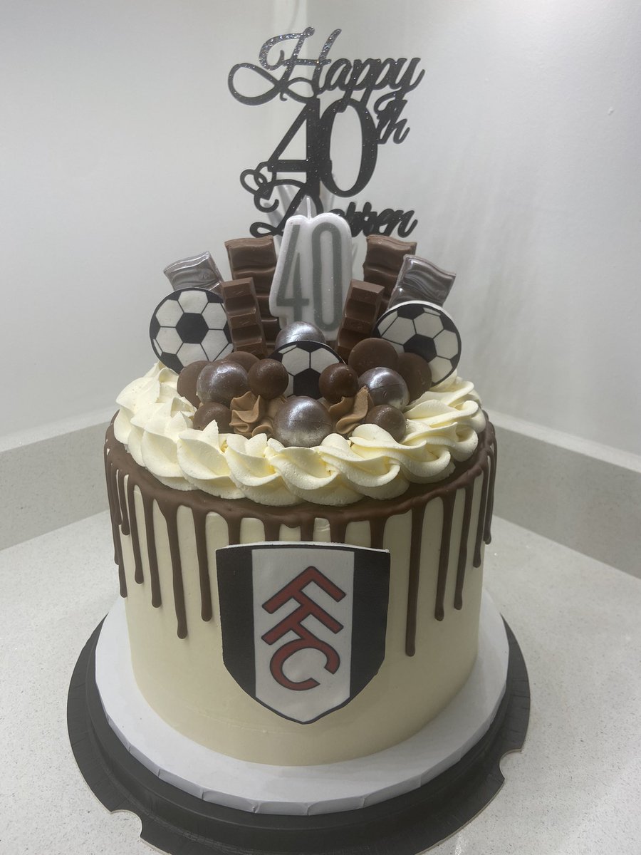DarrenFowle's tweet photo. Just 3 points is all I want COYWs #FFC https://t.co/5So7BpcPyV