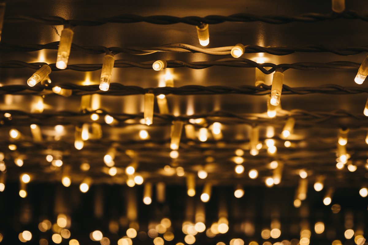 Don't forget to vote for your favourite submission to #NOTL's Holiday Decorating Contest! Head over to  jointheconversationnotl.org/holiday-decora… to check out the competition and select the merriest displays. Voting ends December 19.