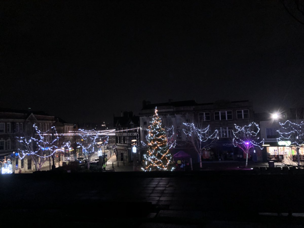UlleyRanger's tweet image. Thought the Rotherham Minster light installation was that awesome in fact, I went down with the family to check it out☺️