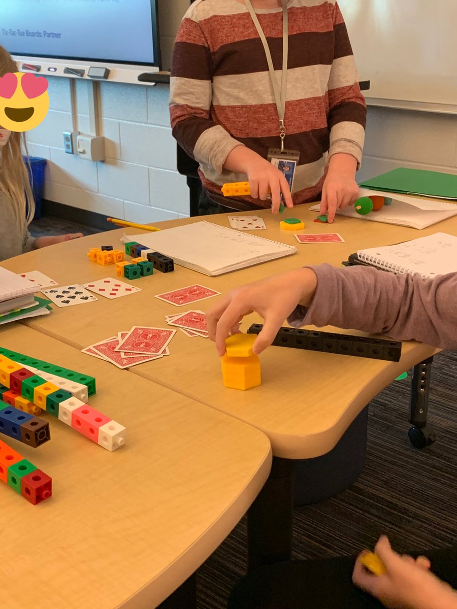 MrsDugganSPE's tweet image. Finding different ways to model multiplication. I LOVE their GRIT as they trust themselves to explain their thinking. #beyondthealgorithm